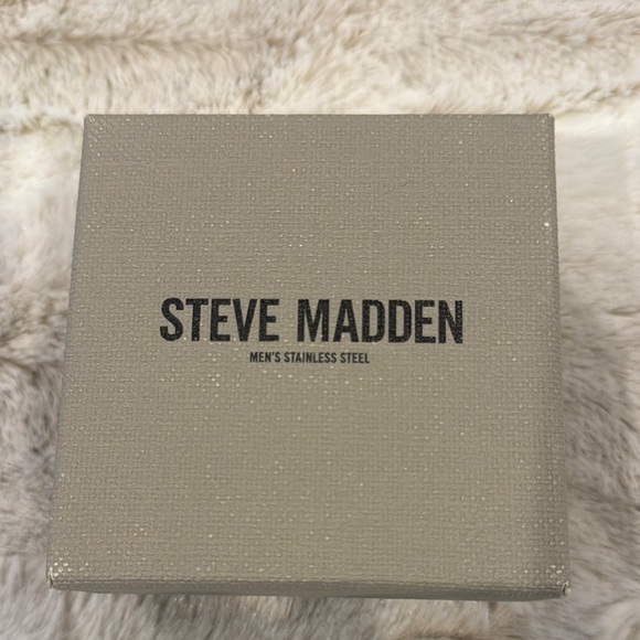 Steve Madden Men's Dark Brown Leather Bracelet - Picture 2 of 4